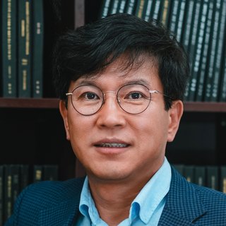 Prof. Dongjoo Park