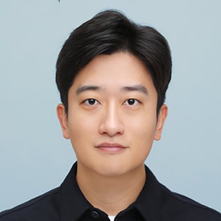 Dr. Juneyoung Park