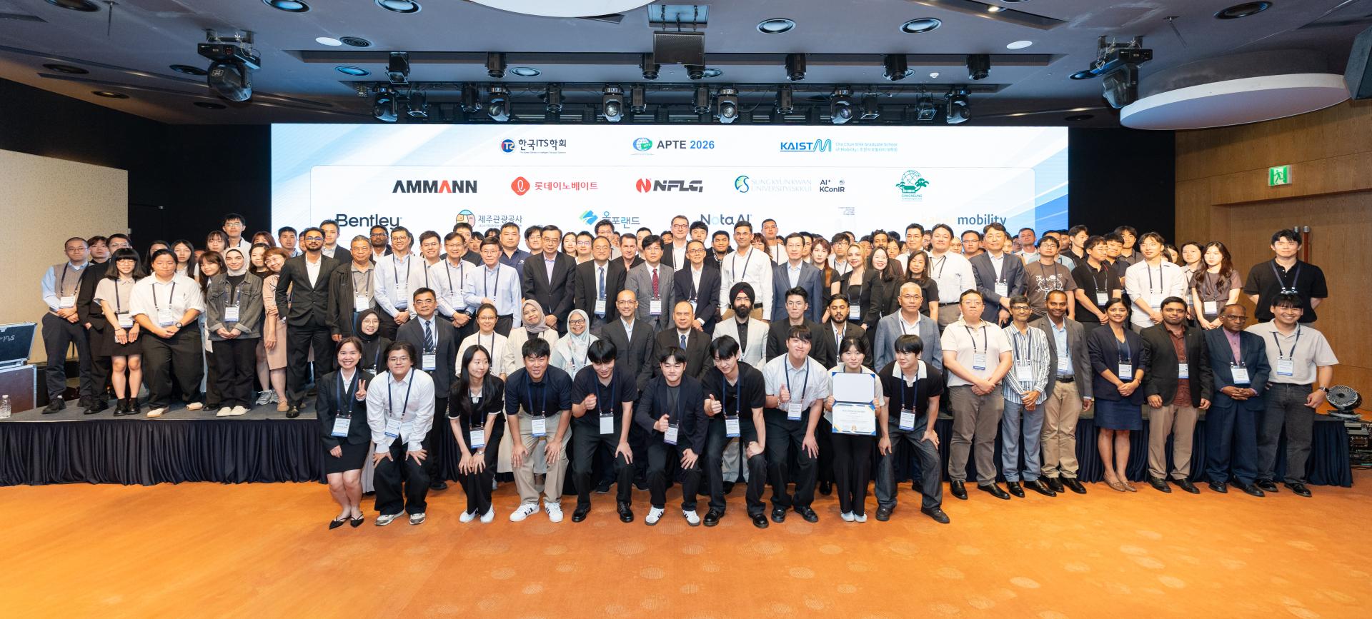 APTE 2026 group photo at Haevichi Hotel & Resort, Jeju