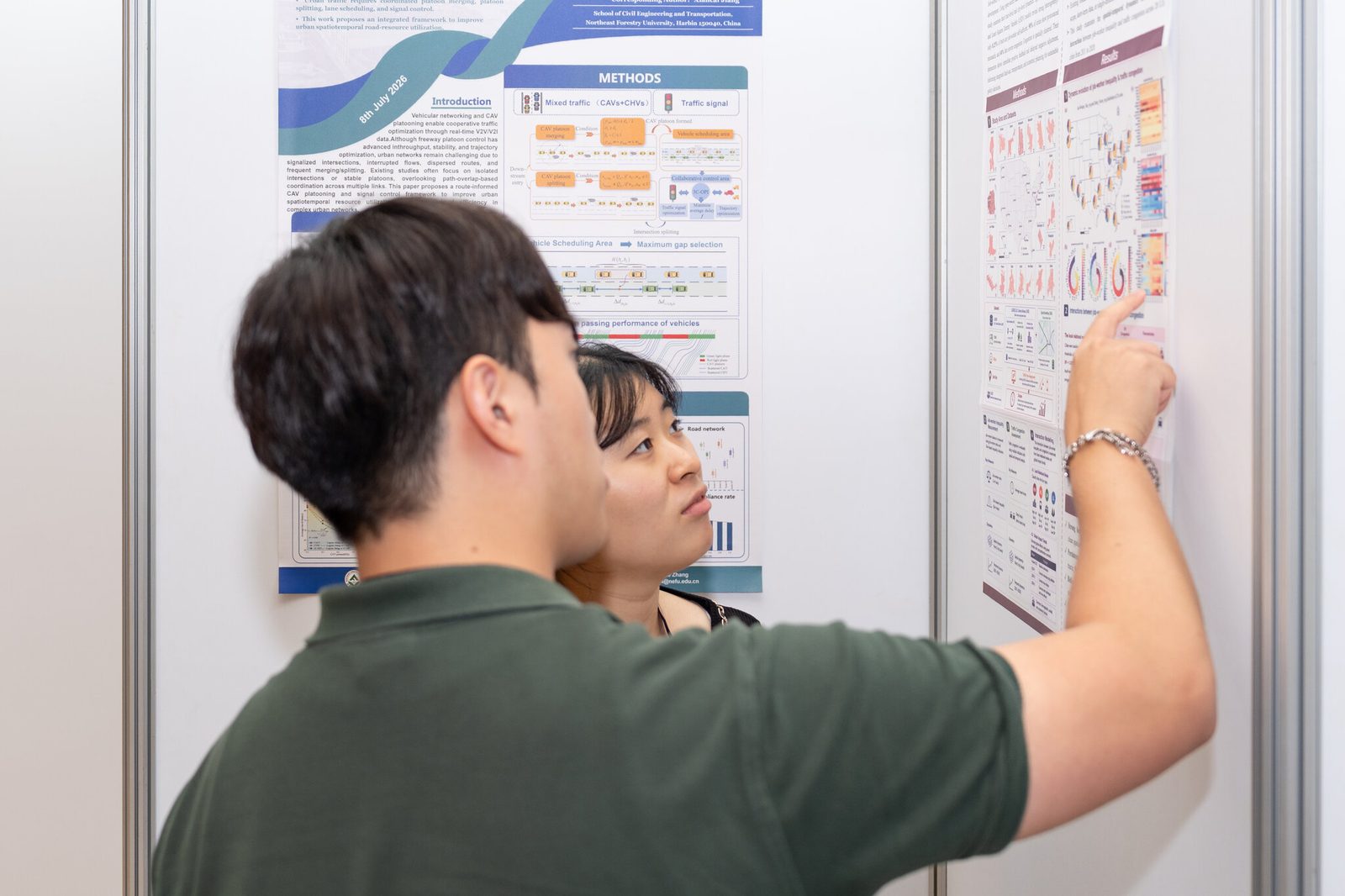 Presentations & Poster Sessions photo 01